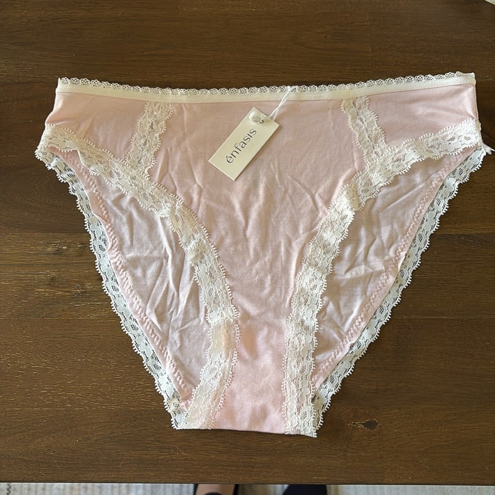 Énfasis from Spain size small high brief pink New so soft